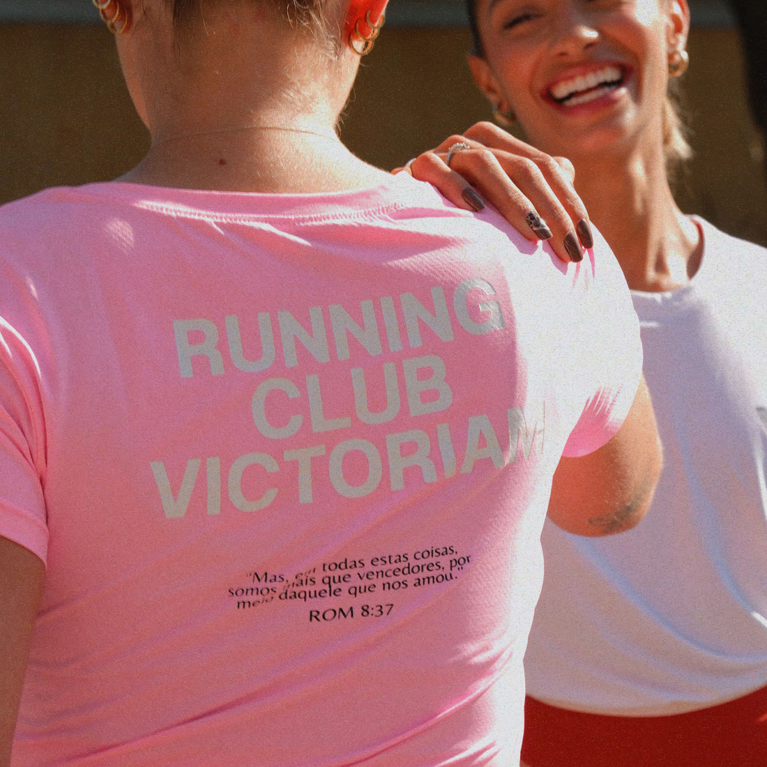 Camiseta Running Club Victoriam Feminina Rosa