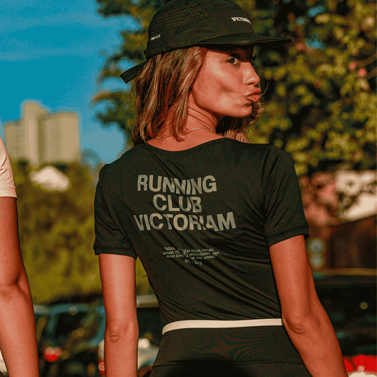 Camiseta Running Club Victoriam Feminina Preta